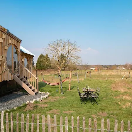 Origineel Logeren In Het Kempennest Bij Dagbreek Lodge *